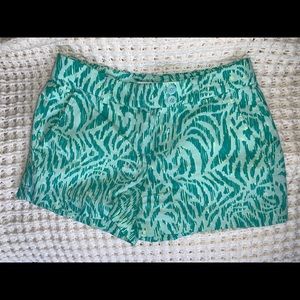 Vineyard vines shorts